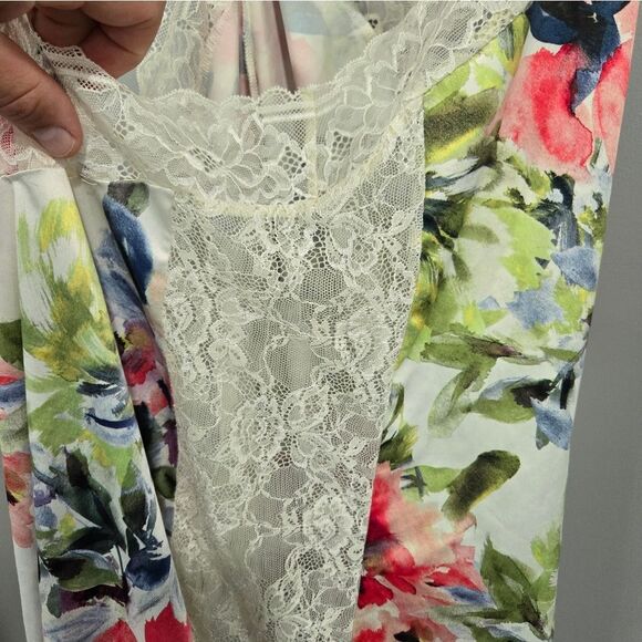 🐢 Cacique floral nightgown Size 22/24 - Picture 10 of 10